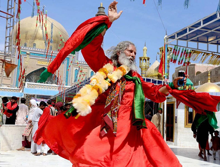Urs of Lal Shahbaz Qalandar: A Celebration of Devotion & Sufism
